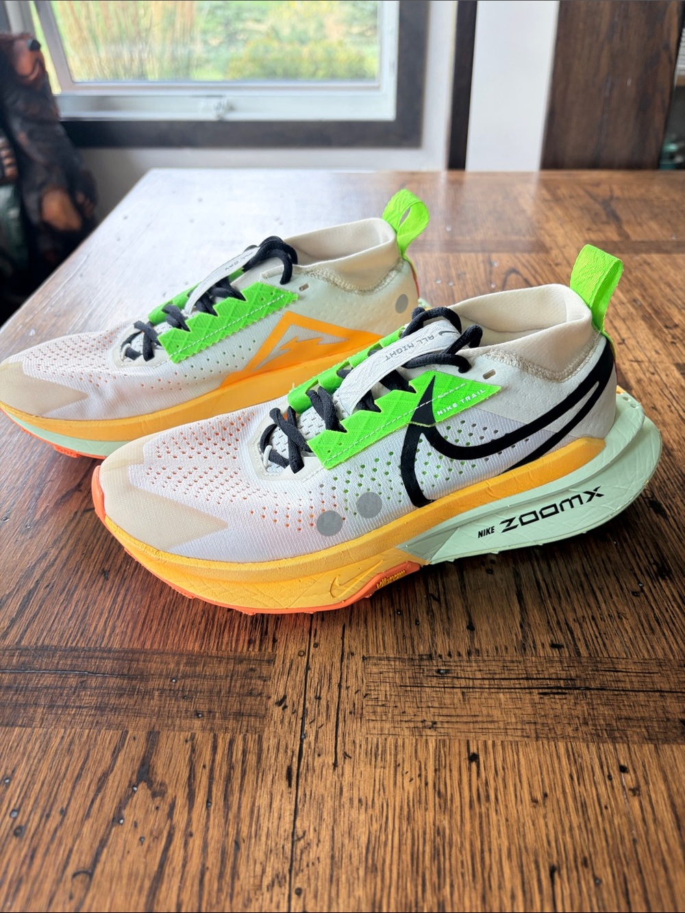 Nike women size 7 Neon Green, Orange & Mint ZoomX Sneakers ZoomX